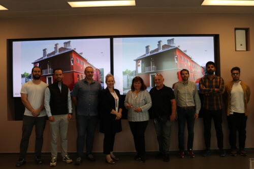 Gruppenfoto von Prof. Jiři Kočica und BesucherInnen seines Vortrags