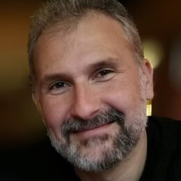 profile picture of a man