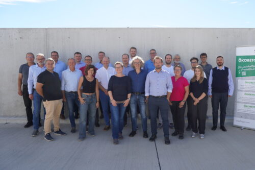 Group photo of the UP!crete consortium
